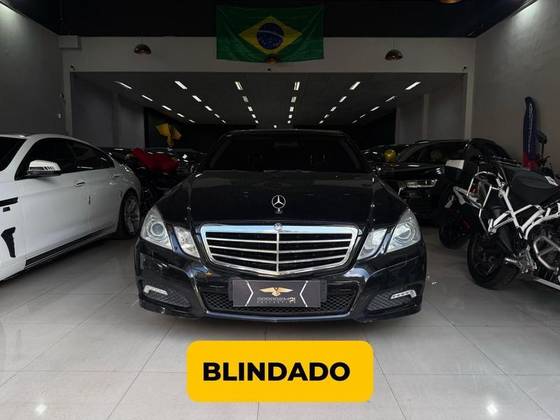 MERCEDES-BENZ E 350 3.5 AVANTGARDE V6 GASOLINA 4P AUTOMÁTICO MERCEDES-BENZ E 350 3.5 AVANTGARDE V6 GASOLINA 4P AUTOMÁTICO